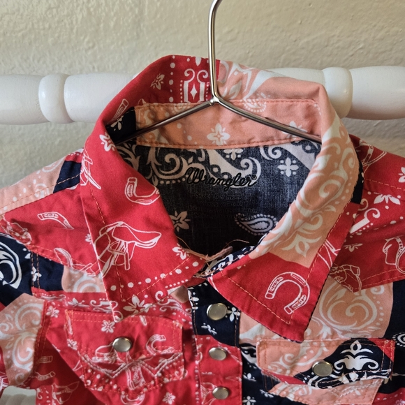 Wrangler Infant/Toddler Patchwork Onesie Size 6-9 Months - Picture 7 of 11